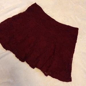 Abercrombie & Fitch Dark Red Lace Mini, Medium
